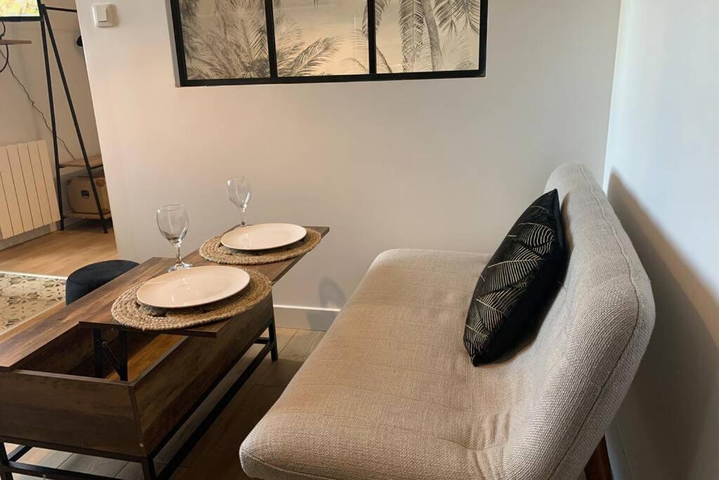 Le Travel, Studio Cosy Aux Pieds De La Gare Rennes Exterior photo
