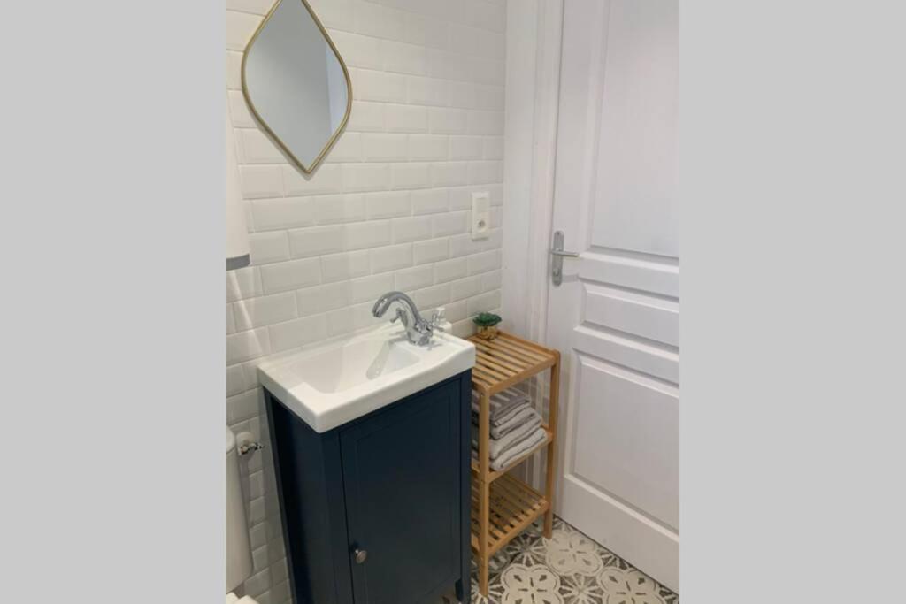 Le Travel, Studio Cosy Aux Pieds De La Gare Rennes Exterior photo
